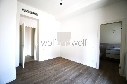 Foto Appartamento in Via Leopardi, Milano di 205 m² con 5 locali in affitto
