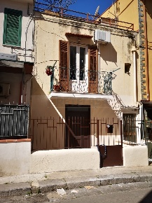 Foto Appartamento in Via Mercadante 4, Palermo di 60 m² con 2 locali