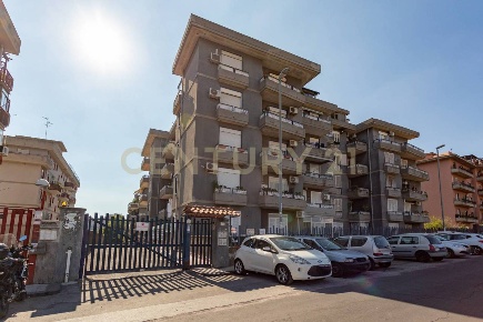 Foto Magazzino in Via dei Piccioni 2323, Catania Rapisardi di 91 m²