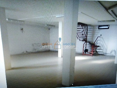 Foto Magazzino in Via Piave 34B, Carrara Perticata, Bonascola, Nazzano