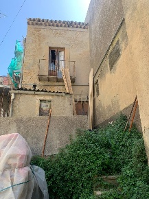 Foto Rustico in Via Cicerone 24, Enna Centro di 73 m² con 4 locali