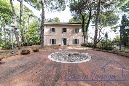 Foto Villa unifamiliare in Via Covignano, Rimini Colle di Covignano