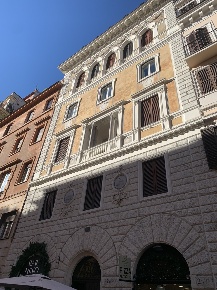Foto Magazzino in Via di Ripetta 256, Roma Piazza del Popolo di 18 m²