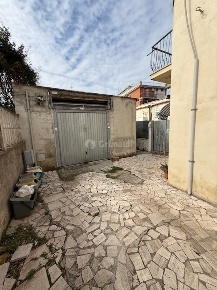 Foto Magazzino in Viale Guglielmo Marconi 229, Anzio Marconi di 46 m²