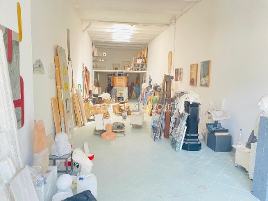 Foto Magazzino in Via del Bargello 32, Massa Centro di 95 m² con 2 locali