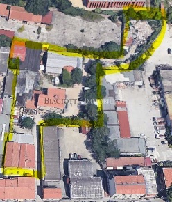 Foto Rustico in Via Marco Mastacchi 137, Livorno Shangai di 2000 m²