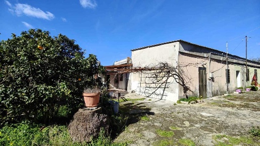 Foto Rustico a Sassari di 140 m² con 8 locali in vendita