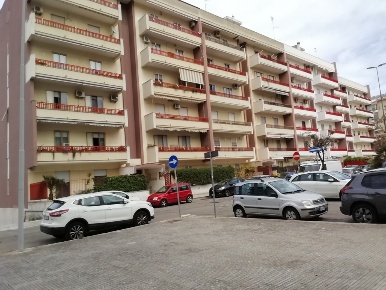 Foto Appartamento in piazza quasimodo, Lecce di 90 m² in vendita