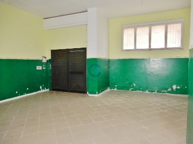Foto Magazzino a Catanzaro Stadio - Pontepiccolo di 85 m² con 1 locali