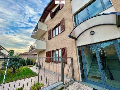 Foto Appartamento a Seregno di 102 m² con 3 locali in vendita