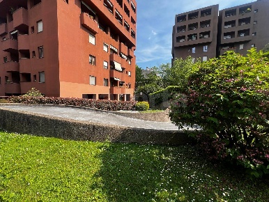 Foto Appartamento in via Don Sturzo, Monza Parco di 105 m² con 3 locali