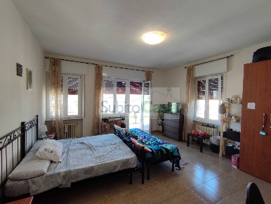 Foto Appartamento in Piazza Marconi, Chieti Chieti Scalo di 110 m²
