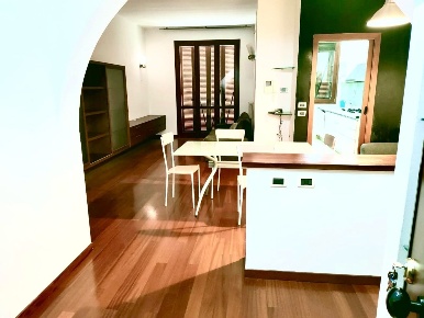 Foto Appartamento a Cesena di 119 m² con 6 locali in vendita