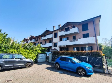 Foto Appartamento in via verdi  96 A, Limbiate in vendita