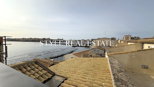 Foto Appartamento in Riviera Dionisio Il Grande, Siracusa di 268 m²