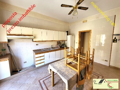 Foto Appartamento in via manzoni, Agrigento con 3 locali in vendita
