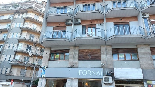 Foto Appartamento in Piazza Casalbore, Salerno di 85 m² con 3 locali