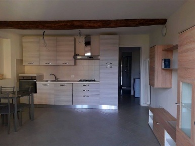 Foto Appartamento a Biella Centro Storico di 70 m² con 2 locali in affitto