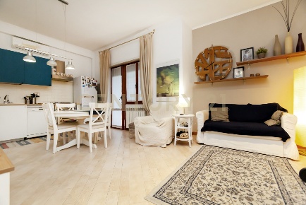 Foto Appartamento in Via Montasola 34, Roma Tomba di Nerone di 85 m²