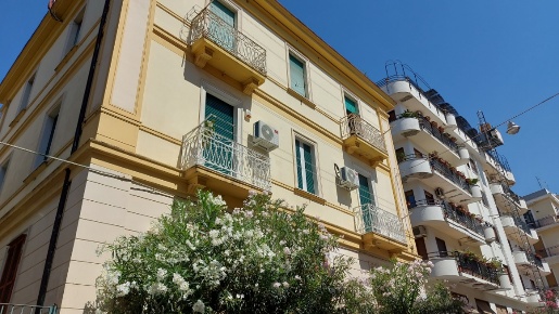 Foto Appartamento in via luigi cacciatore 13, Salerno di 125 m² in vendita