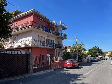 Foto Appartamento in VIA MANDANICI 183, Roma Rocca Cencia di 50 m²