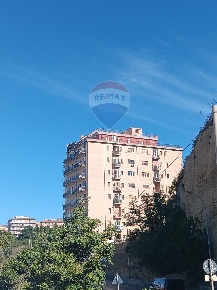 Foto Appartamento in Via Libertà, Enna Centro di 153 m² con 7 locali