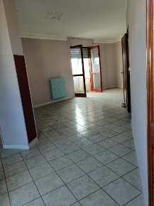 Foto Appartamento in via pier di castello, Vibo Valentia di 130 m²