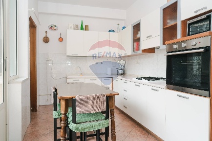Foto Appartamento in Via San Pietro 29, Enna Centro di 101 m² con 6 locali