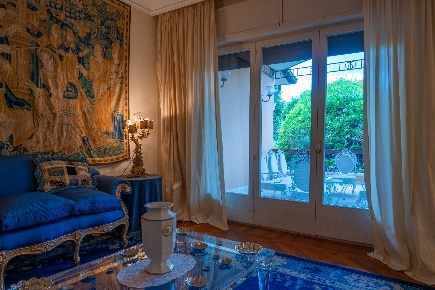 Foto Villa singola a Pesaro di 930 m² con 13 locali in vendita