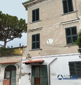 Foto Appartamento in Via A. De Gasperi, San Giuliano Terme in vendita
