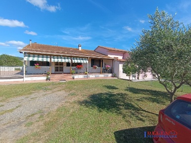 Foto Villa unifamiliare a Rosignano Marittimo Rosignano Marittimo Paese