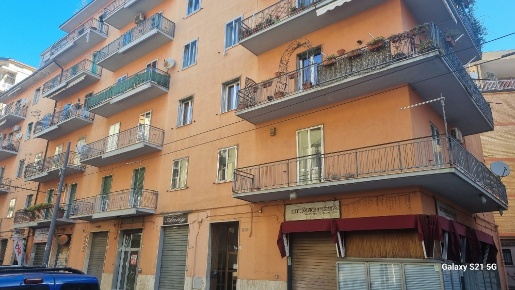 Foto Appartamento in via Guarini, Avellino di 120 m² con 5 locali