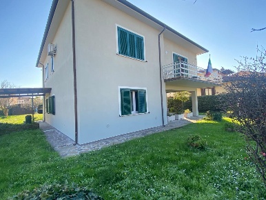 Foto Villa unifamiliare a San Giuliano Terme Pontasserchio, Pappiana