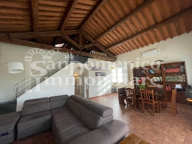 Foto Villa a schiera a San Giuliano Terme Colignola, Campo di 150 m²