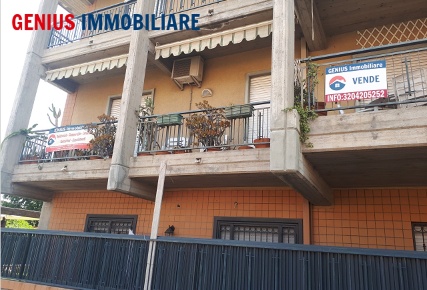 Foto Appartamento a Catania di 111 m² con 5 locali in vendita
