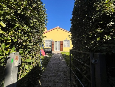 Foto Villa a schiera a San Giuliano Terme Colignola, Campo di 140 m²