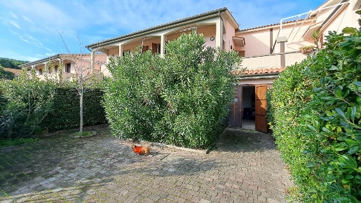 Foto Appartamento a Rosignano Marittimo Mazzanta di 70 m² con 3 locali