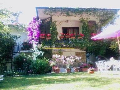 Foto Villa unifamiliare a San Giuliano Terme Asciano, Agnano di 367 m²