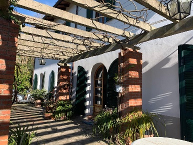 Foto Villa unifamiliare a San Giuliano Terme Rigoli, Molina di Quosa