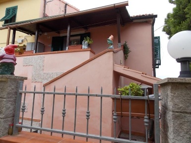 Foto Appartamento a Rosignano Marittimo di 50 m² con 2 locali in vendita