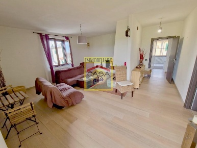 Foto Villa unifamiliare a San Giuliano Terme Colignola, Campo di 260 m²