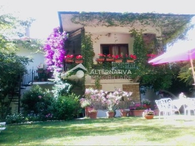 Foto Villa unifamiliare a San Giuliano Terme Asciano, Agnano di 367 m²