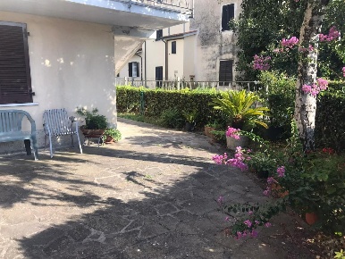 Foto Appartamento a San Giuliano Terme di 85 m² con 3 locali in vendita