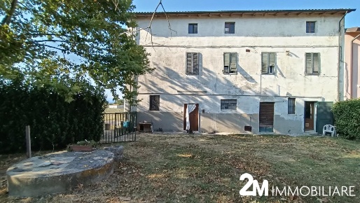 Foto Appartamento a San Giuliano Terme Pontasserchio, Pappiana di 300 m²