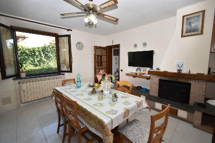 Foto Villa unifamiliare a San Giuliano Terme Rigoli, Molina di Quosa