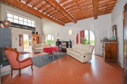 Foto Villa a schiera a San Giuliano Terme Le Maggiola, Gello di 400 m²