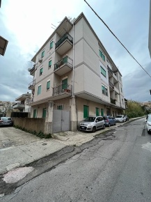 Foto Appartamento in Via Nuova Santa Lucia 81, Messina di 100 m² in vendita