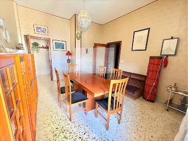 Foto Appartamento a Avellino di 130 m² con 5 locali in vendita