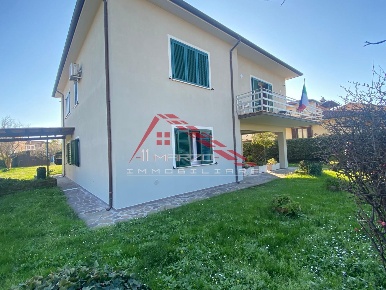 Foto Villa unifamiliare a San Giuliano Terme Pontasserchio, Pappiana