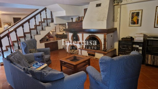 Foto Villa a schiera a San Giuliano Terme Asciano, Agnano di 200 m²